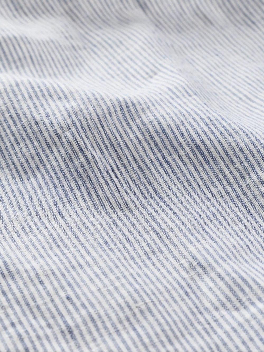 Quince - 100% European Linen Long Sleeve Shirt in Blue Pinstripe - Picture 2 of 5